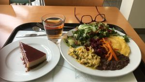 Lovely vegan lunch at Cozinha Consciente in Coimbra