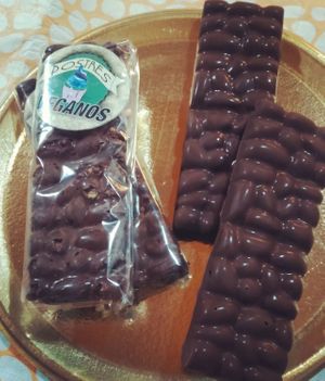 100% Vegan Dessert 

Copyright Postres Veganos at Postres Veganos in Buenos Aires