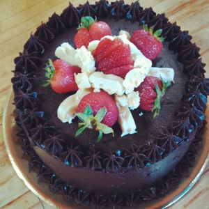 Vegan Cake by Postres Veganos at Postres Veganos in Buenos Aires