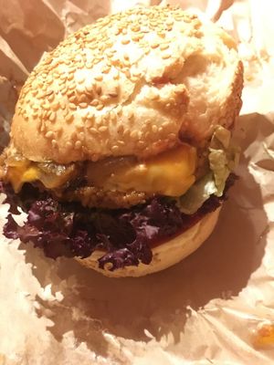 Burguer at Aloha Vegan Delights in Valencia