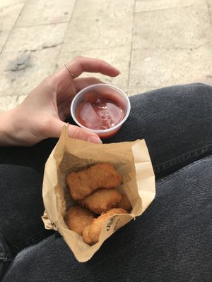 Nuggets at Aloha Vegan Delights in Valencia