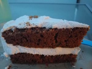 Carrot cake at Aloha Vegan Delights in Valencia