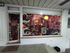 Front at Arvore do Mundo in Porto