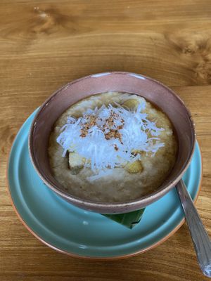 Oatmeal (so good!!!)  at The Banyan Tree in 