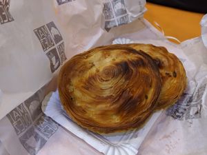 traditional "meat" pastry at Confitería Maiquez in Murcia