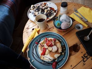 Tasty pancakes at KAFETHEA in Maastricht