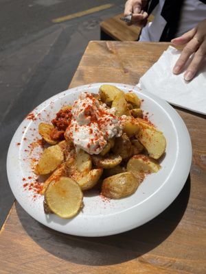 patatas bravas (6.50€)  at La Tavernaire in Valencia