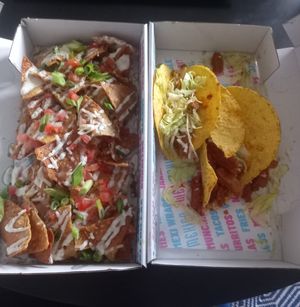 Vegan macho nachos and vegan chicken tacos at WeeMexico in Dundee