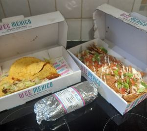 Vegan chicken tacos, vegan chicken quick burrito and vegan nachos at WeeMexico in Dundee