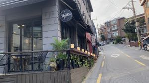 Outside view  at Vegetus 베제투스 in Seoul