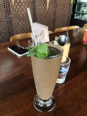 Choco mint smoothie! Super good at Vegetus 베제투스 in Seoul