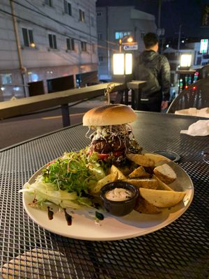 Vegetus burger at Vegetus 베제투스 in Seoul