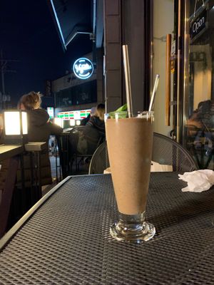 Chocolate mint smoothie  at Vegetus 베제투스 in Seoul