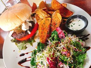 Burger plate!  at Vegetus 베제투스 in Seoul