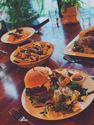 Burger at Vegetus 베제투스 in Seoul