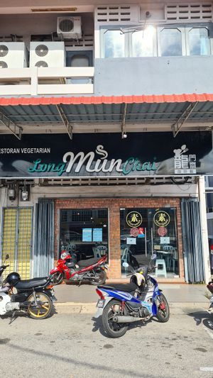  at Long Mun Chai Vegetarian Restaurant in Sitiawan