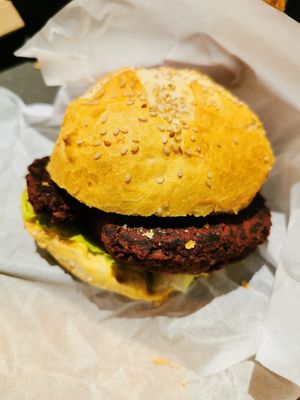 Rustic cheese burguer at Veggie's World in Andorra La Vella