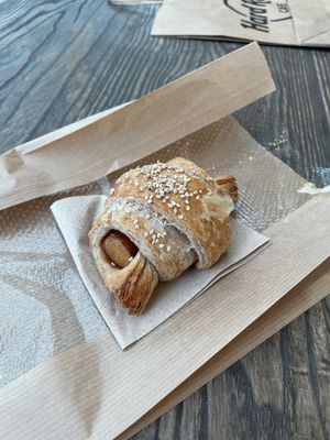 vegan frankfurter croissant (1.95€)  at Veritas in Andorra La Vella