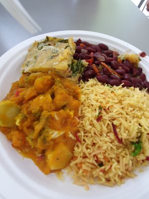 Special of the Day (you choose 4 sides) at Vegan and Juice in Miami