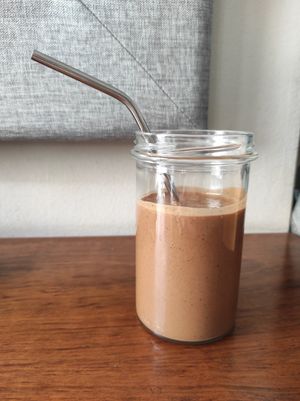 Banana Snickers with reusable straw 🥤 at Jak Malina in Szczecin