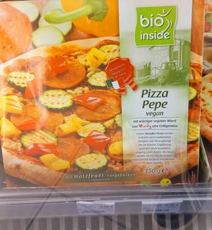 pizza at Bois Stadtladen in Koblenz