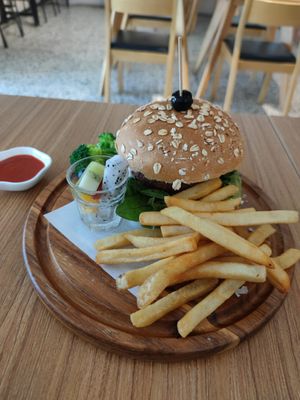 Pumpkin burger and fries at Yi Ke Shu - Tanjung Bungah in Penang