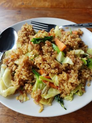 riz frit au curry at Number One Vegetarian in Bangkok