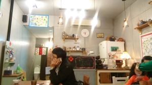 Cute decor at Batien Vegetarian - Maybe closed in Chiayi