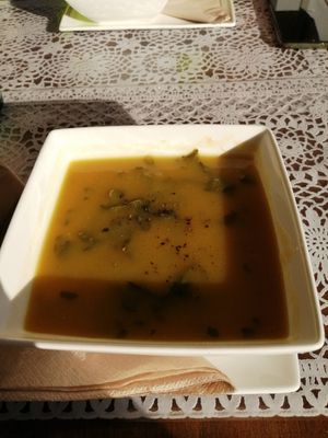 Spinach soup at PurEssence in Alvor