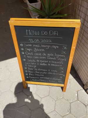 Menu do dia  at PurEssence in Alvor