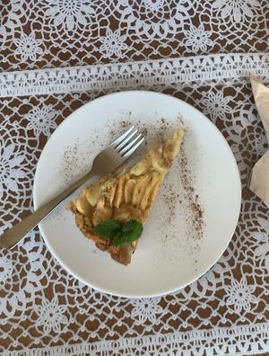 Apple pie   at PurEssence in Alvor