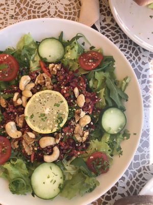 Salad  at PurEssence in Alvor