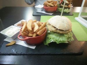 Seitan Burger at Marsim Bistrobarante in Mallorca