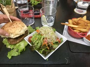 Monkey burger  at Marsim Bistrobarante in Mallorca