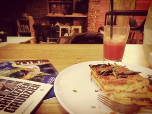 Polenta and strawberry juice at VegeQuchnia in Opole