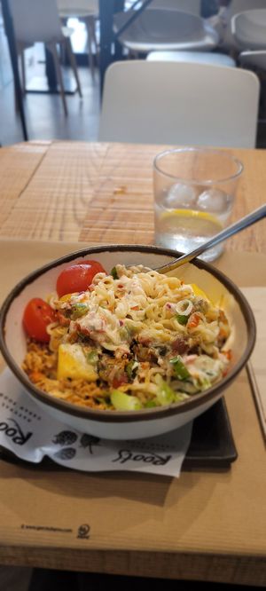 Delicioso Ramen Vegano at Roots in A Coruna