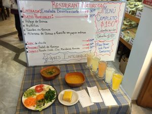 Lunch menu with prices in Argentine Pesos May 2016 at Madre Tierra in San Salvador De Jujuy