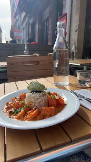 Entrée of the day - carrots, peanuts, and tofu with rice   at Café Vert in Lyon