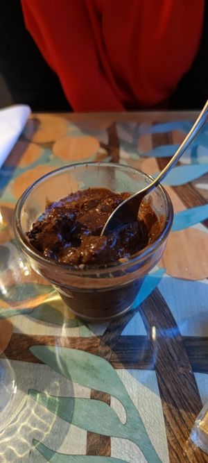 Mousse de chocolate at Café Vert in Lyon