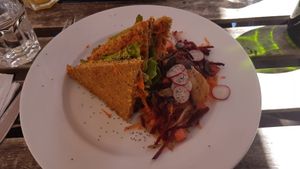 Sandwich club (raw)  at Café Vert in Lyon