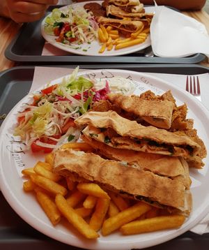 Seitan and falafel plates at Lawinia Grillhaus in Hildesheim