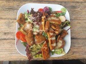 Chicken Strips Salad at Lia's Kitchen in Berlin