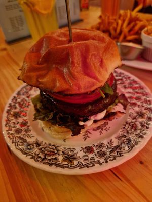 Smokey BBQ mushroom burger at Lia's Kitchen in Berlin