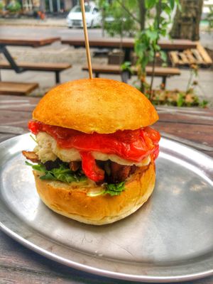 cheeseburger  at Lia's Kitchen in Berlin