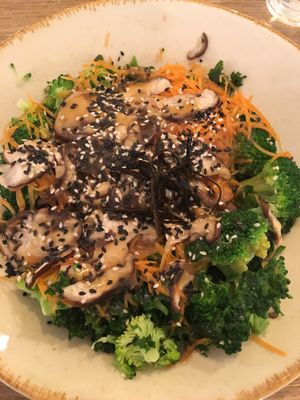 Bowl at Bad Hunter in Lausanne