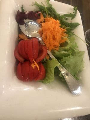 Mixed salad vegan at La Mi Mama in Rimini