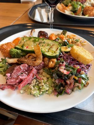 Alles Vegan en super lekker!  at Spirit in Amsterdam