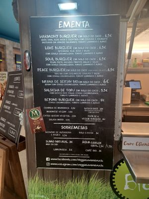  at Veggie Lovers Truck in Almada