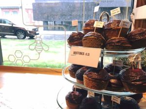 vegan muffins at Vegelabb in Warsaw