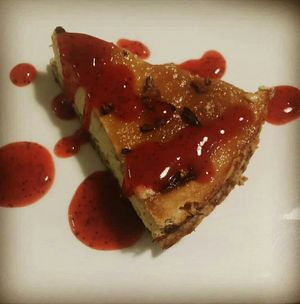 Cheesecake con salsa de fresones at BioXoco in Barcelona